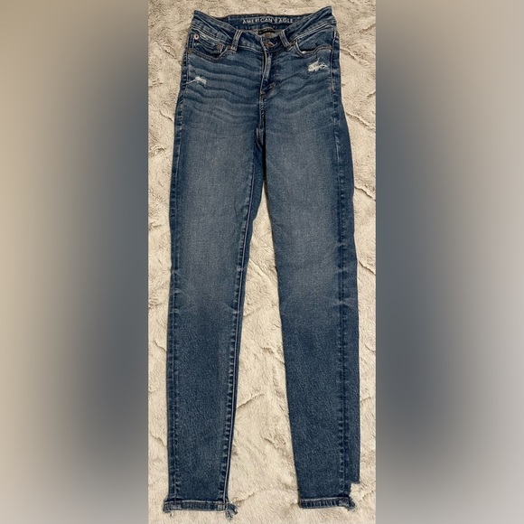 American Eagle Outfitters Denim - American Eagle Outfitters AEO Distressed Blue Hi-Rise Jeggings Stretch Jeans